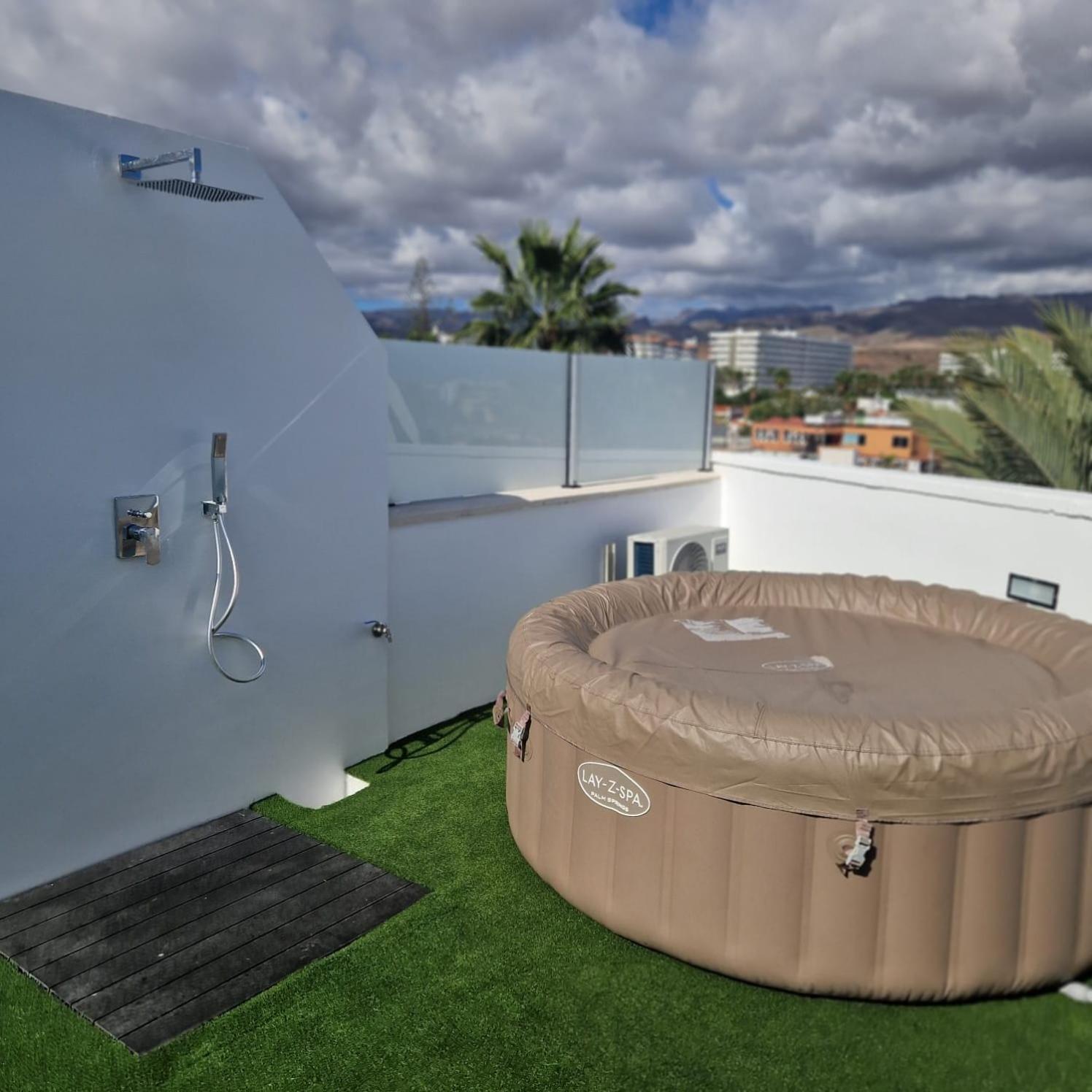 Blumluxury Apartment San Bartolomé Luaran gambar